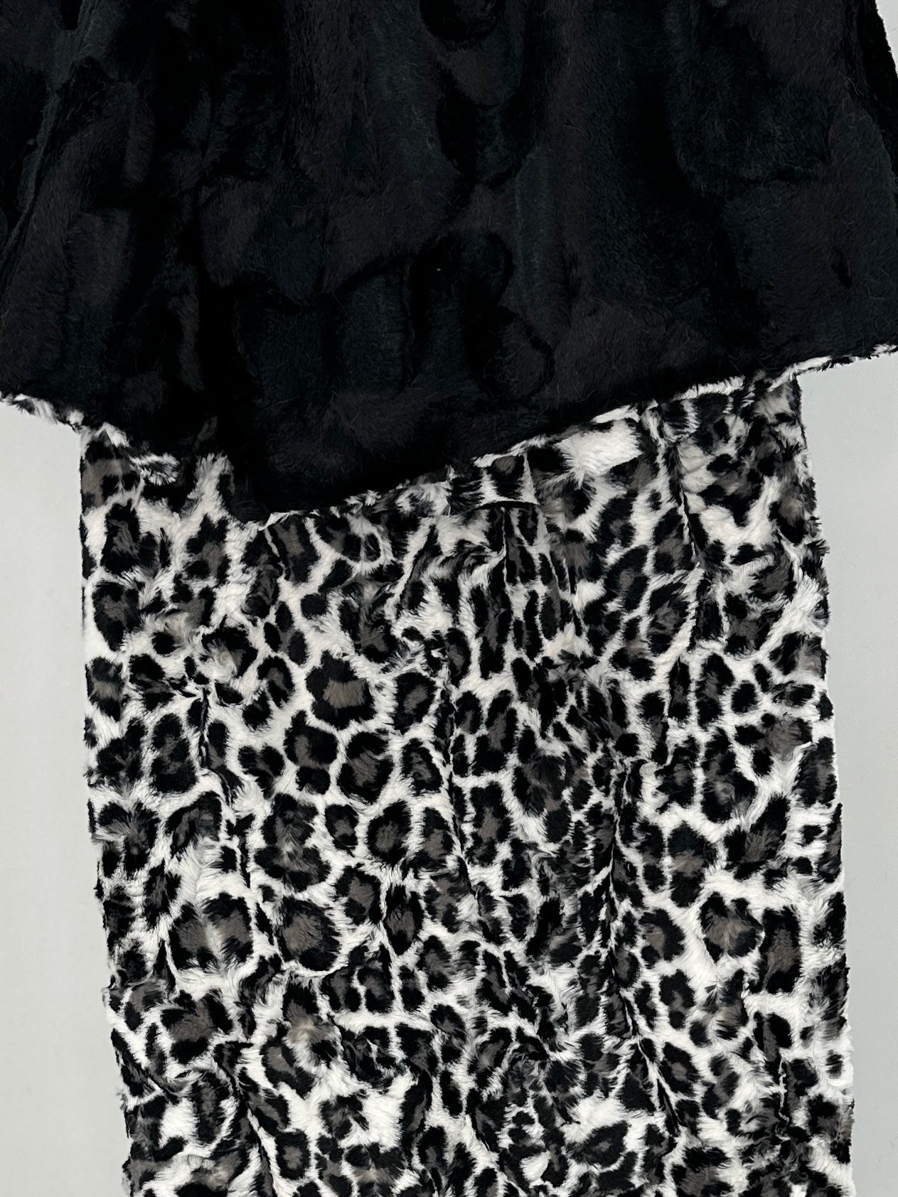 Leopard Adult Snuggle Blanket